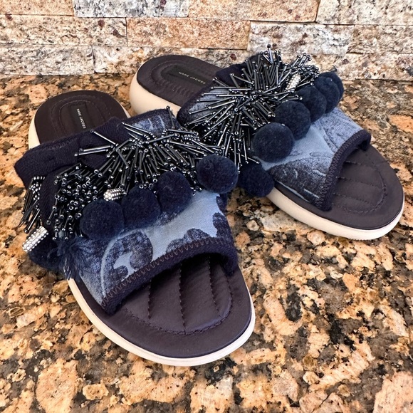 Marc Jacobs Women's Emerson Pompom Sport Sandal Slide - Picture 2 of 9